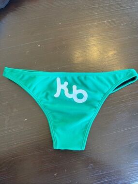 Kauai bikini bottoms Brazilian size S